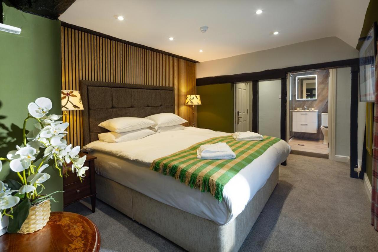 Whyte Harte Hotel Redhill  Εξωτερικό φωτογραφία