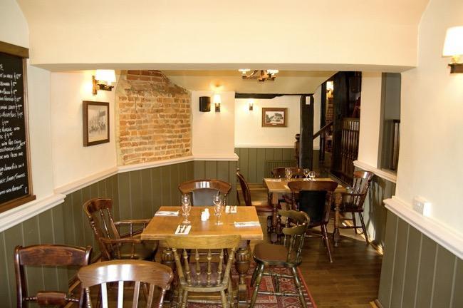 Whyte Harte Hotel Redhill  Εξωτερικό φωτογραφία