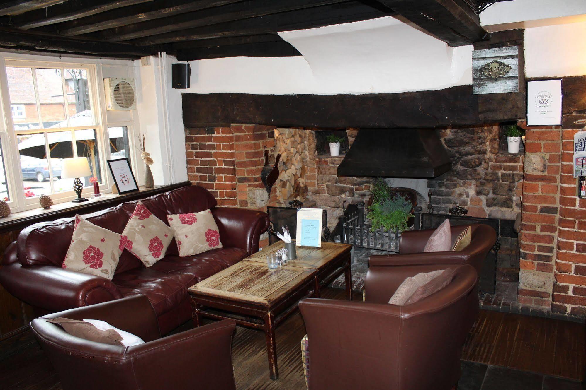 Whyte Harte Hotel Redhill  Εξωτερικό φωτογραφία